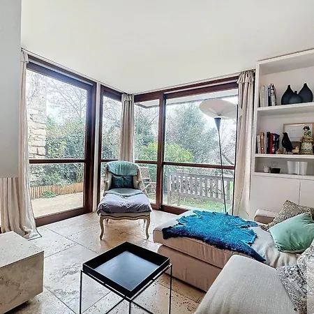 Architect-designed House In Arceuil Hébergement de vacances